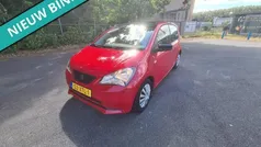 Rood, metallic lak Gebruikt 2012 Seat Mii Style Hatchback | € 2.499 (Eerlijke prijs)