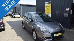 Grijs Gebruikt 2010 Renault Scénic III MPV | € 2.750 (Eerlijke prijs)