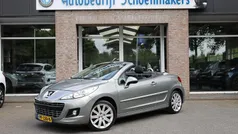 Grijs Gebruikt 2010 Peugeot 207 CC Cabriolet | € 3.995 (Eerlijke prijs)