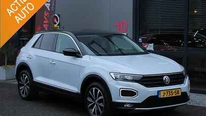 Occasion 2020 VW T-Roc Sportline SUV | € 18.935 (Goede deal)