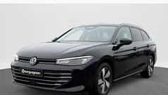 Gebruikt 2024 VW Passat Business Stationwagen | € 37.249 (Eerlijke prijs)