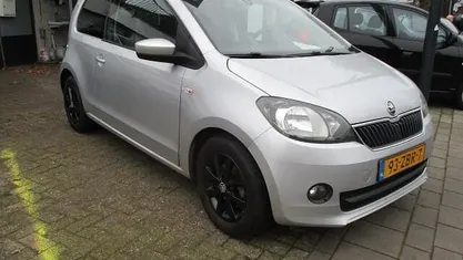 Grijs Gebruikt 2012 Skoda Citigo Ambition Hatchback | € 4.250 (Eerlijke prijs)