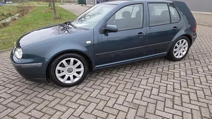 Gebruikt 2002 VW Golf IV Hatchback | € 1.250 (Eerlijke prijs)