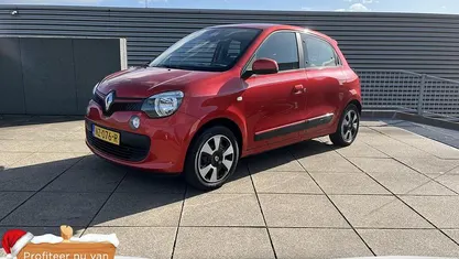 Rood Gebruikt 2017 Renault Twingo Collection Hatchback | € 7.995 (Eerlijke prijs)