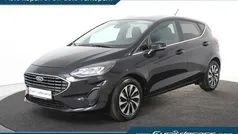 Gebruikt 2022 Ford Fiesta Cool & Connect Hatchback | € 16.700 (Eerlijke prijs)