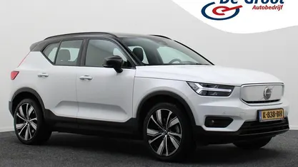 Wit (parellak) Gebruikt 2020 Volvo XC40 R-Design SUV | € 21.950 (Goede deal)
