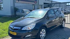 Gebruikt 2011 Opel Astra Edition Hatchback | € 3.750 (Eerlijke prijs)