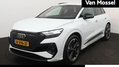 Wit, metallic lak Gebruikt 2022 Audi Q4 e-tron Competition SUV | € 38.900 (Goede deal)
