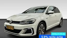 Gebruikt 2017 VW Golf VII GTE Hatchback | € 19.945 (Eerlijke prijs)