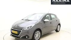 Zwart Gebruikt 2017 Peugeot 208 Hatchback | € 7.950 (Eerlijke prijs)