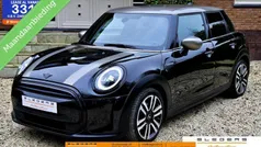 Gebruikt 2022 Mini Cooper Hatchback | € 25.500 (Eerlijke prijs)
