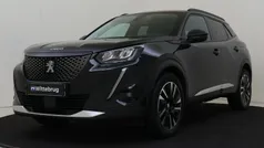 Zwart Gebruikt 2021 Peugeot 2008 Allure SUV | € 19.925 (Goede deal)