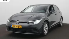 Gebruikt 2020 VW Golf VII Style Hatchback | € 22.900 (Eerlijke prijs)