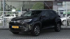 Zwart Gebruikt 2022 Toyota Yaris Cross Edition SUV | € 26.549 (Eerlijke prijs)