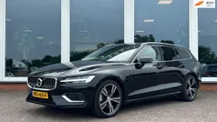 Zwart Gebruikt 2022 Volvo V60 Inscription Stationwagen | € 37.950 (Super prijs)