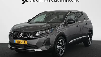 Grijs Occasion 2026 Peugeot 5008 GT SUV | € 29.445 (Super prijs)