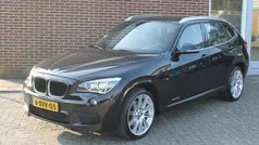 Zwart Gebruikt 2014 BMW X1 Executive SUV | € 17.850 (Eerlijke prijs)