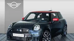 Grijs Gebruikt 2024 Mini John Cooper Works Hatchback | € 38.900 (Eerlijke prijs)