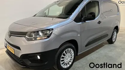 Gebruikt 2022 Toyota Proace City City MPV | € 16.950 (Eerlijke prijs)