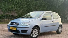 Gebruikt 2003 Fiat Punto Dynamic Hatchback | € 795 (Eerlijke prijs)