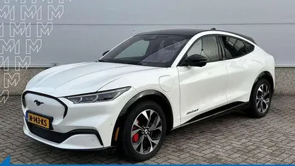 Occasion 2021 Ford Mustang Mach-E SUV | € 23.500 (Eerlijke prijs)