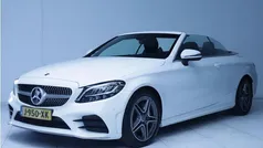 Wit Gebruikt 2019 Mercedes 200 AMG line Cabriolet | € 34.945 (Eerlijke prijs)