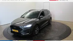Gebruikt 2022 Ford Focus ST-Line Stationwagen | € 18.440 (Eerlijke prijs)
