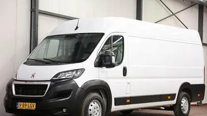 Occasion 2022 Peugeot Boxer Van | € 21.900 (Eerlijke prijs)