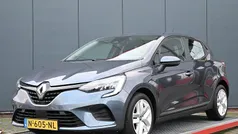 Gebruikt 2021 Renault Clio V Zen Hatchback | € 11.950 (Eerlijke prijs)
