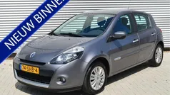 Grijs Gebruikt 2011 Renault Clio R.S. Collection Hatchback | € 2.990 (Eerlijke prijs)