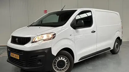 Wit Occasion 2023 Peugeot Expert S Van | € 19.950 (Eerlijke prijs)