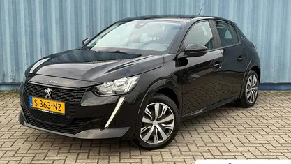 Occasion 2023 Peugeot e-208 Active Hatchback | € 18.745 (Eerlijke prijs)