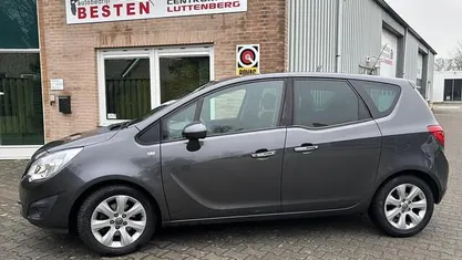 Occasion Opel Meriva Cosmo 120 PK (88 kW) 2010 Grijs MPV