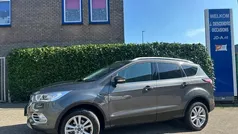 Grijs Gebruikt 2017 Ford Kuga Titanium SUV | € 15.995 (Goede deal)