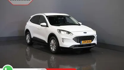 Occasion 2022 Ford Kuga Titanium SUV | € 21.944 (Super prijs)