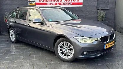 Gebruikt 2016 BMW 320 Executive Stationwagen | € 7.350 (Super prijs)