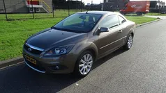 Bruin (metallic) Gebruikt 2008 Ford Focus Cabriolet Titanium Cabriolet | € 4.950 (Eerlijke prijs)