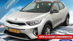 Grijs Gebruikt 2021 Kia Stonic SUV | € 14.950 (Goede deal)