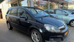 Zwart Gebruikt 2007 Opel Zafira Cosmo MPV | € 2.250 (Eerlijke prijs)