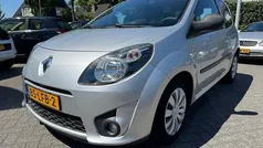 Grijs Gebruikt 2010 Renault Twingo Authentique Hatchback | € 3.499 (Eerlijke prijs)