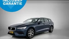 Gebruikt 2019 Volvo V60 Momentum Stationwagen | € 24.950 (Eerlijke prijs)