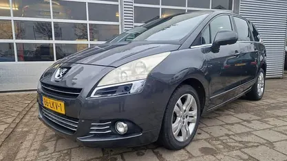 Occasion 2010 Peugeot 5008 MPV | € 1.999 (Eerlijke prijs)