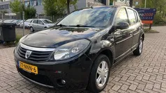 Gebruikt 2010 Dacia Sandero Hatchback | € 2.450 (Eerlijke prijs)