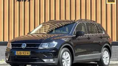 Zwart, metallic lak Gebruikt 2017 VW Tiguan Comfortline SUV | € 19.850 (Goede deal)