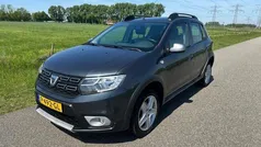 Gebruikt 2017 Dacia Sandero Lauréate Hatchback | € 6.495 (Goede deal)