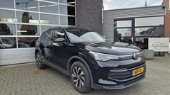 Zwart Gebruikt 2024 VW Tiguan Edition SUV | € 45.000 (Super prijs)