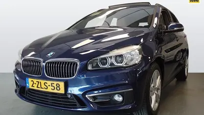 Blauw Occasion 2015 BMW 220 Executive Stationwagen | € 16.900 (Eerlijke prijs)
