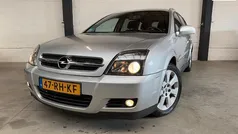 Grijs Gebruikt 2005 Opel Vectra Stationwagen | € 1.250 (Eerlijke prijs)