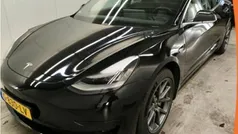 Gebruikt 2019 Tesla Model 3 Standard Range Sedan | € 16.890 (Eerlijke prijs)