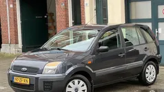 Gebruikt 2008 Ford Fusion Cool & Sound Edition MPV | € 1.690 (Goede deal)
